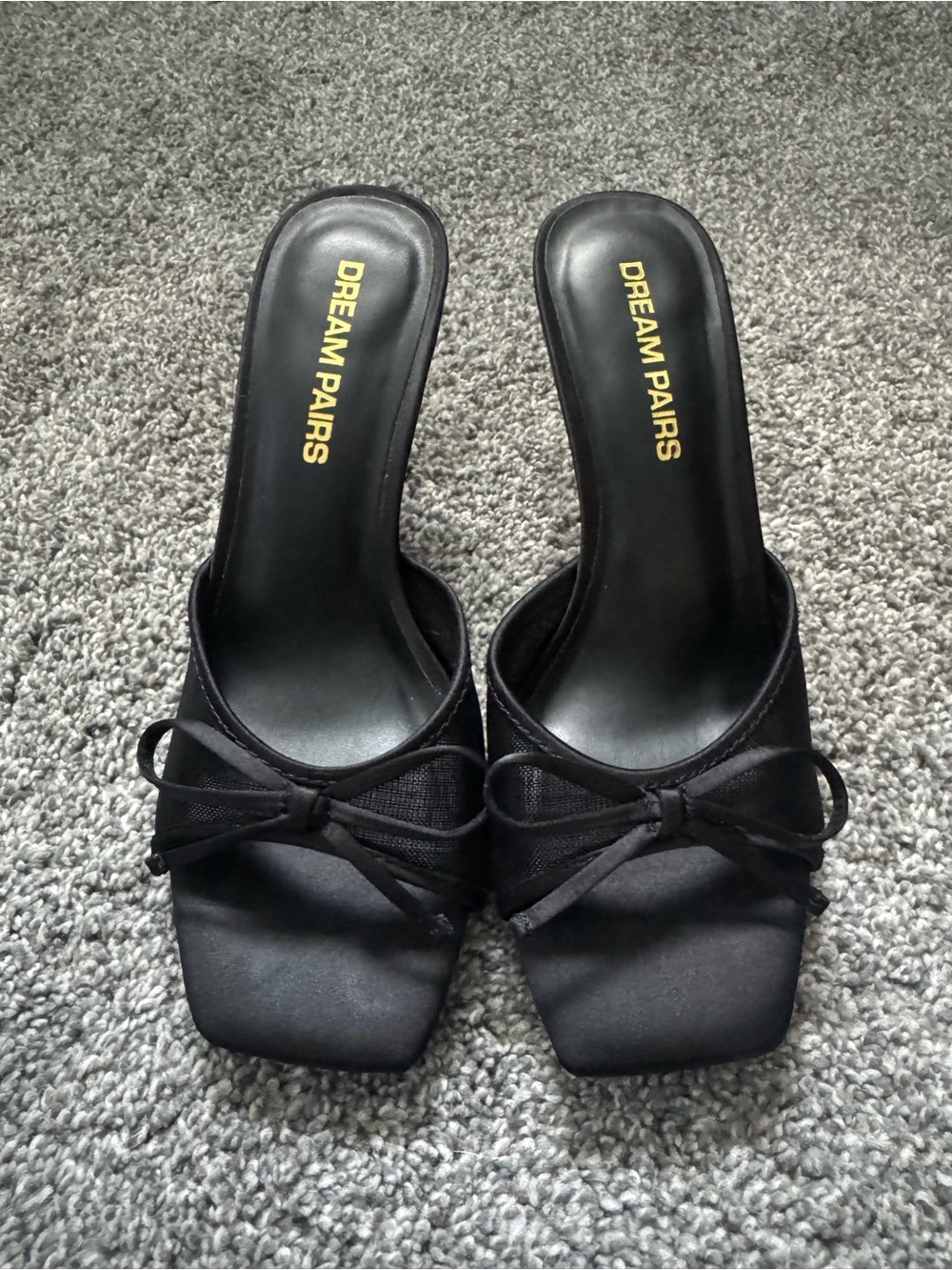 Dream Pairs Black Bow Heels
